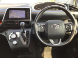 車検が残っているお車です。時間がかからずご納車可能です。お問い合わせはお気軽に、『カーセンサーを見た!』とお電話ください。