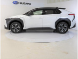 車重が軽めの前輪駆動車なので、航続距離はAWD車よりも長めです。
