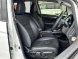 ハーフレザーシートで高級感のある内装になっております!安心してお車のご検討が出来るように、ハンドル、シフトレバー、ドアノブ、インパネ等を除菌・抗菌処理を行っております。
