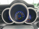 【スピードメーター】メーターがシンプルで見やすく運転しやすいですね。