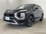 アウトランダー PHEV 2.4 P 4WD 本革シート