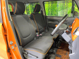 運転席シート廻りは使用感も少なく、良好な状態となっています。丁寧に使われていたことがよくわかりますね。