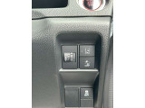 運転席操作部スイッチの画像です。