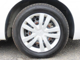 純正のホイールカバーを履いてます!