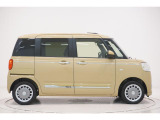 県内13店舗にて常時500台以上ダイハツ車を展示中です。見て、触って、納得のいく一台をぜひ見つけてください。