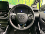 【純正革巻きステアリング】上質な革を使用することで、手にしっかり馴染みとても運転しやすいハンドルです♪