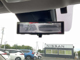 スマートルームミラーで後席や荷室が荷物で満載で後ろが見えないときでもこれなら安心