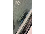 メルセデス・ベンツは全モデルに『水性塗料』を採用しています。従来の油性塗料に比べ、塗装時に出す有害物質を大幅に低減しており、地球環境の保護に貢献しています。