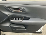 各種スイッチです