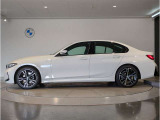 ☆BMWは自動車メーカーとしてのアイデンティティ&hellip;BMWらしさを守るため頑なに前後重量配分50:50にこだわり続けています☆