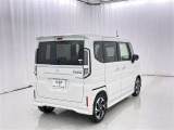 軽自動車は燃費も良くて経済的♪小さなボディで運転しやすい!細い道だってラクラク運転♪