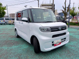 当店は高柳交差点の角にあります。大きなダイハツの赤い看板が目印です。