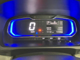 車両状態証明書修復歴の有無も一目瞭然。機能や内装・外装、走行距離、修復歴の有無をチェックし、クルマの状態を10段階にした車両状態証明書。数字や記号を使ってわかりやすく表示しています。
