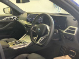 アウトバーンでの走行を見据えたBMWのブレーキシステムはもしもの時にもいち早くマシンを停止してくれます。