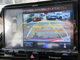 バックモニター、パノラミックビューモニター搭載車!目視しづらいクルマの周囲をぐるりと見渡せ、しっかり確認ができます。