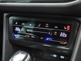 アダプティブクルーズコントロール【ACC】(全車速追従機能付)同一車線内全車速運転支援システム【Travel Assist】搭載