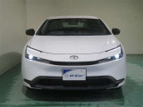 明度の高いLEDヘッドライトで、夜間の運転も安心です。