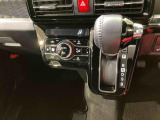 納車前にはプロのメカニックが、各部の点検を行います。ディーラーにしか出来ない品質、そしてサービスできっと満足していただけると思います!