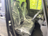 もちろん車内はキレイです♪よりクリーンな状態をキープしたいお客様には『ナノゾーンコート』がおすすめ!新型コロナウイルス対策や、除菌・消臭に効果を発揮し多くの方にご好評いただいております。