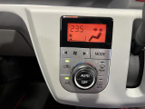 今お乗りのお車の価値が気になる方は、お気軽にお声がけください。査定士の資格を持ったスタッフが、丁寧に査定いたします
