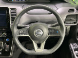 【ステアリングスイッチ】運転中、前方から目線をそらすことなく、オーディオ等の操作が可能な便利機能!安心&快適なドライブを演出してくれます♪