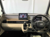 メーターやシフト、スイッチ位置など運転席まわりの配置はしっくりいきたいものですね!まずは座ってチェックしてみて下さい♪