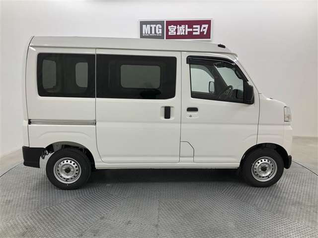 ダイハツ ハイゼットカーゴ デラックス 4WD の中古車詳細 (5km