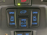 【両側パワースライドドア】スマートキーや運転席のスイッチで後席両側スライドドアの開閉が可能♪電動だから力を入れてドアを開ける必要が無く、小さなお子様でも簡単に開け閉めでき快適です♪