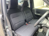 運転席からの視界もよくどなたがお乗りになられても運転しやすい車両になっていますよ
