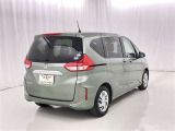 走りにこだわりながら収納力も持ち合わせたお車です。