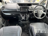 ヴォクシー 2.0 ZS 4WD 修復歴無し