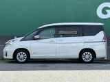 【左サイド】店舗にて現車の確認もいただけますので、お電話で在庫のご確認の上是非ご来店くださいませ!!!