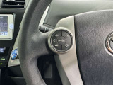 ステアリングスイッチ装備!運転しながら手元でオーディオの操作などができます。