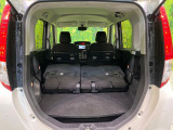 普段のお買い物や通勤、送迎等に十分な荷室スペースを確保しております。セカンドシートを倒すと、大きな荷物の積載も可能です♪