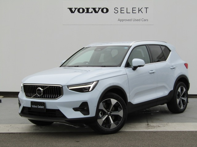 XC40 ウルトラ B4 AWD 4WD 