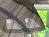 【スマートアシスト】走行中に前方の車両等を認識し、衝突しそうな時は警報とブレーキで衝突回避と被害軽減をアシスト。より安全にドライブをお楽しみいただけます。