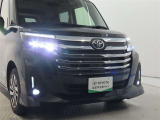高輝度で点灯速度が速く、しかも消費電力の少ないLEDヘッドライトが装備されています!LEDの明るい光が走行中の視界の確保をサポートして、夜のドライブがより楽しく安全に運転できます♪