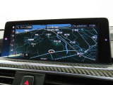 BMW iDriveナビゲーションシステム。ワイドで視認性に優れたスクリーン。