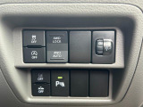 【コーナーセンサー】駐車時など障害物をセンサーが察知しアラームで教えてくれます!あると便利な装備です☆