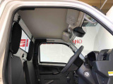 中古車販売に関する正しい知識を持ちお客様の信頼を得られるように努力しております。