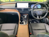 クラウンクロスオーバー 2.5 Z E-Four 4WD 