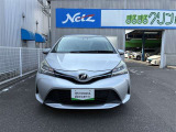 スタイリッシュなシルバー