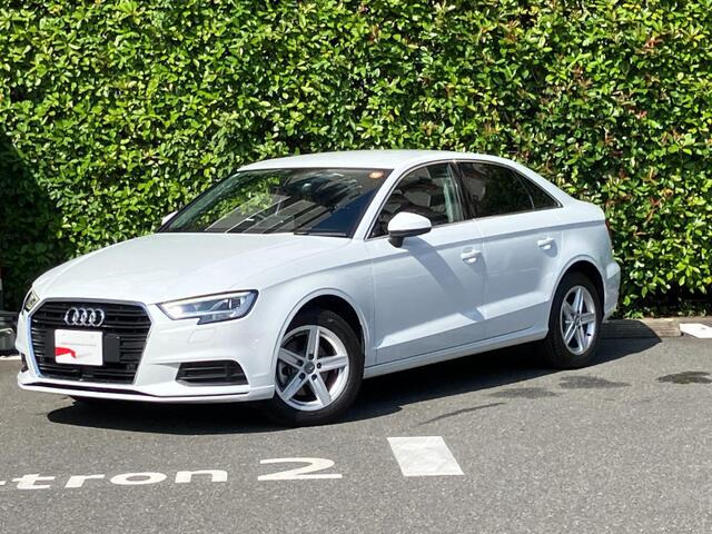 A3セダン 30 TFSI