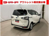 外装のキズ・凹みはそのままで室内は簡易清掃のみの保証なし車ですが、価格を抑えたお得な中古車です♪詳細はご来店時にスタッフへお尋ねください★