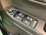 ダイハツディーラーでは「ダイハツ認定U-CAR」という基準を設け、車選びに詳しくないお客様でも「安心して選べる」をご提供しています。