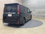 お車をご購入時のみご入会頂ける「メンテナンスパスポートUプラン」がございます。定期点検と次回車検整備費用を前払い頂くことでお得に整備をお受け頂けます。