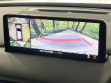 【360&deg;ビューモニター】専用のカメラにより、上から見下ろしたような視点で360度クルマの周囲を確認することができます☆死角部分も確認しやすく、狭い場所での切り返しや駐車もスムーズに行えます。