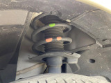 お車を安心してお乗りいただく為には、足回りの定期点検が欠かせません。サービスサポート(有償保証)では無料点検もご提供しており、安心のカーライフをお過ごしいただけるサポート体制が整っています。
