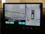バックカメラ搭載です!車庫入れが苦手な人はもちろん、車両感覚に自信がある人にもお勧めです!見えない箇所が見えるようになるので、低い障害物や隠れてしまっている子供の存在等にも気付く事が出来ます。