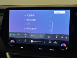 G-Link契約でご利用いただけるセンター通信型のナビ機能「コネクティッドナビ」を装備。従来のナビゲーションよりもリアルタイムな情報提供を可能にしました。